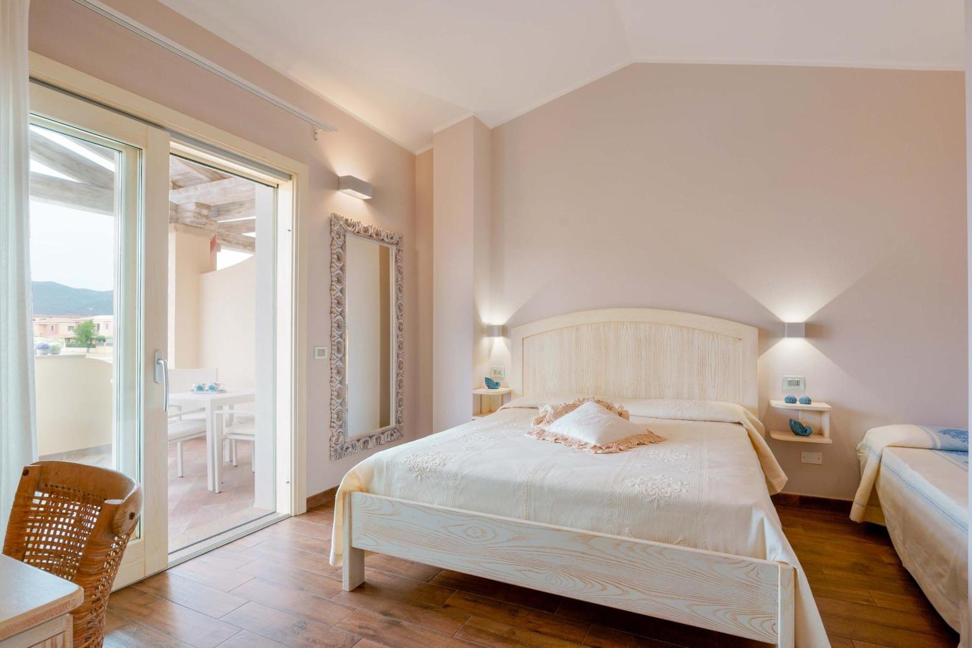 La Rosa Dei Venti Bed and Breakfast Villasimius Eksteriør billede