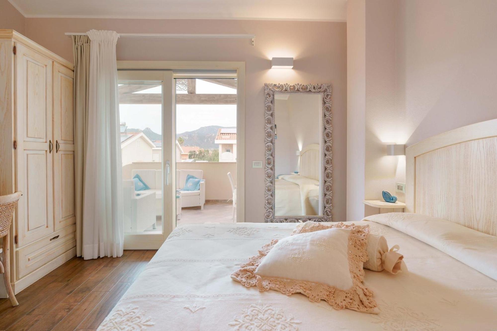 La Rosa Dei Venti Bed and Breakfast Villasimius Eksteriør billede